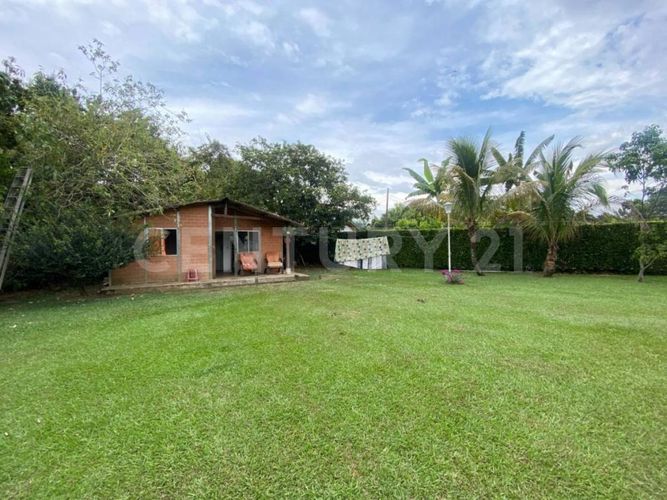 Casa de 9 alcobas en venta en La Ventura, Jamundí · foto 3 de 24