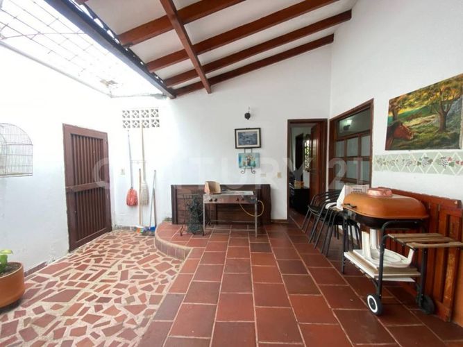Casa de 9 alcobas en venta en La Ventura, Jamundí · foto 4 de 24