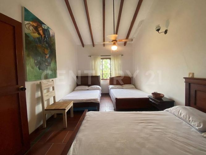 Casa de 9 alcobas en venta en La Ventura, Jamundí · foto 9 de 24
