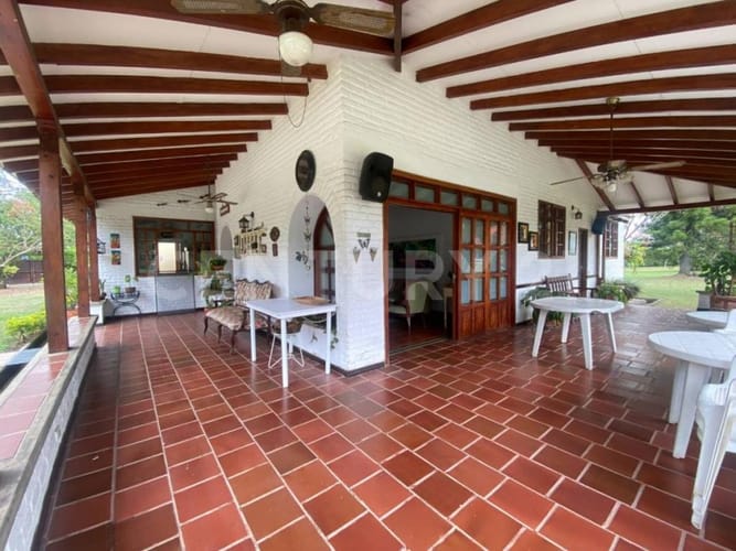 Casa de 9 alcobas en venta en La Ventura, Jamundí · foto 14 de 24