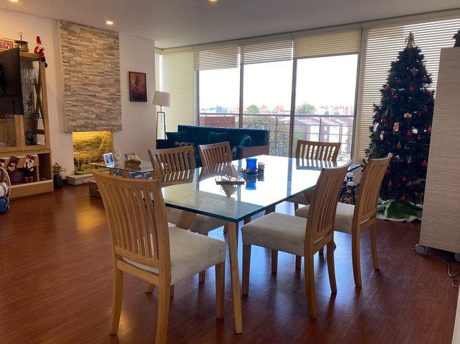 Apartamento de 3 alcobas en venta en Colina Campestre, Bogotá, 87 m² · foto 4 de 24