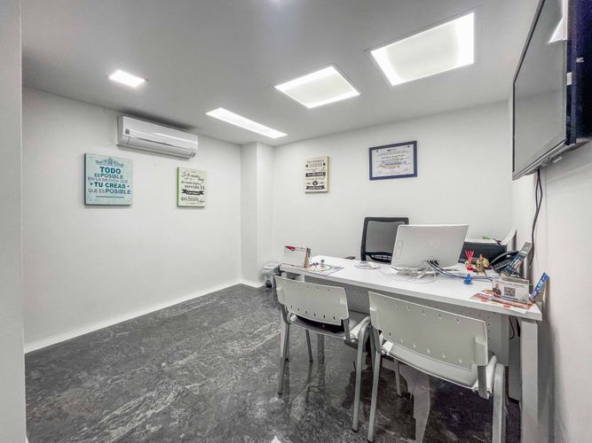 Edificio en venta en Tequendama, Cali, 1181 m² · foto 5 de 24