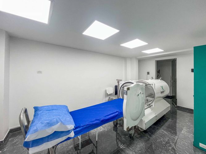 Edificio en venta en Tequendama, Cali, 1181 m² · foto 10 de 24