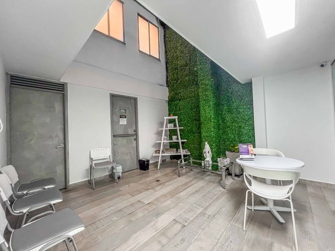 Edificio en venta en Tequendama, Cali, 1181 m² · foto 13 de 24