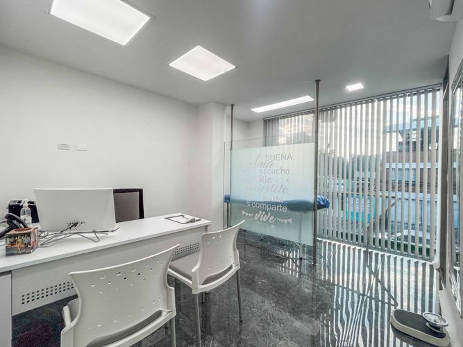 Edificio en venta en Tequendama, Cali, 1181 m² · foto 18 de 24