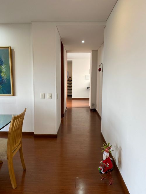 Apartamento de 3 alcobas en venta en Colina Campestre, Bogotá, 87 m² · foto 13 de 24