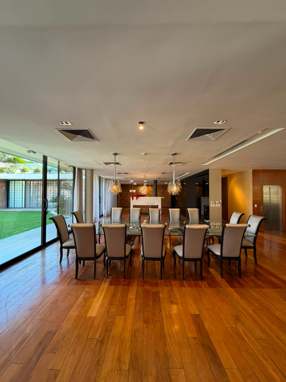 RESIDENCIA DE CATEGORÍA EN ALQUILER — BARRIO SAN CRISTÓBAL — foto 2