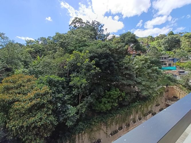 Apartamento de 3 alcobas en arriendo en Camino Verde, Envigado, 74 m² · foto 2 de 14