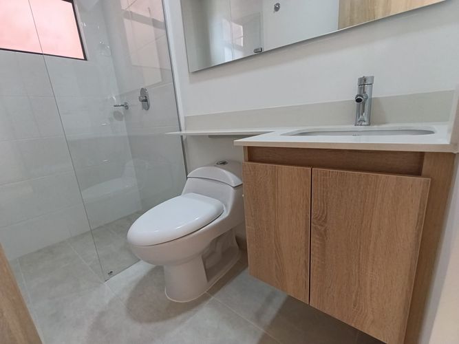 Apartamento de 3 alcobas en arriendo en Camino Verde, Envigado, 74 m² · foto 11 de 14
