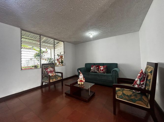 Casa de 4 alcobas en venta en Seminario, Cali, 314 m² · foto 5 de 22