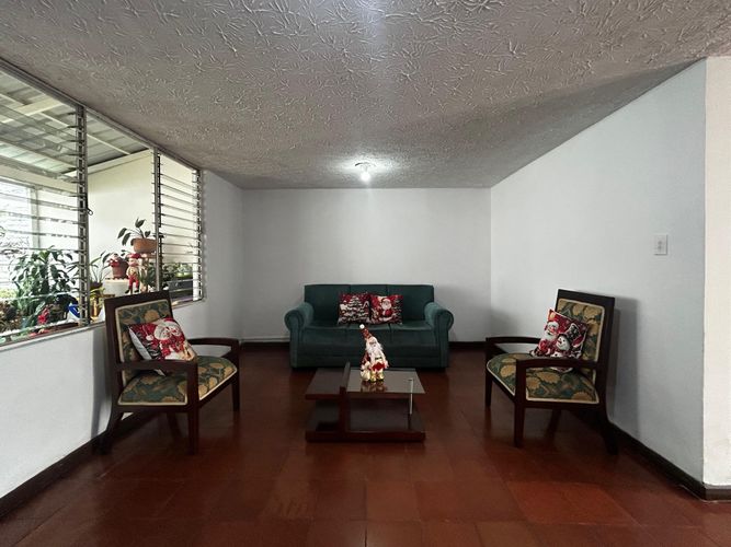 Casa de 4 alcobas en venta en Seminario, Cali, 314 m² · foto 7 de 22