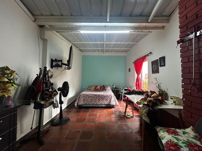 Casa de 4 alcobas en venta en Seminario, Cali, 314 m² · foto 11 de 22