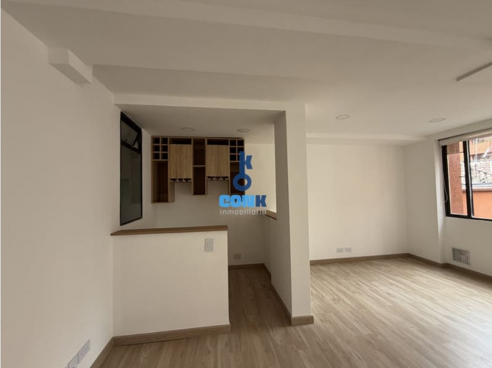 Apartamento en venta en Los Rosales, Bogotá · foto 5 de 18
