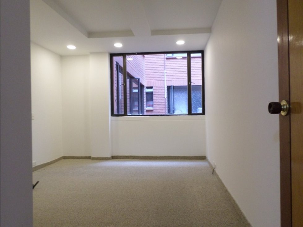 Apartamento en venta en Los Rosales, Bogotá · foto 12 de 18