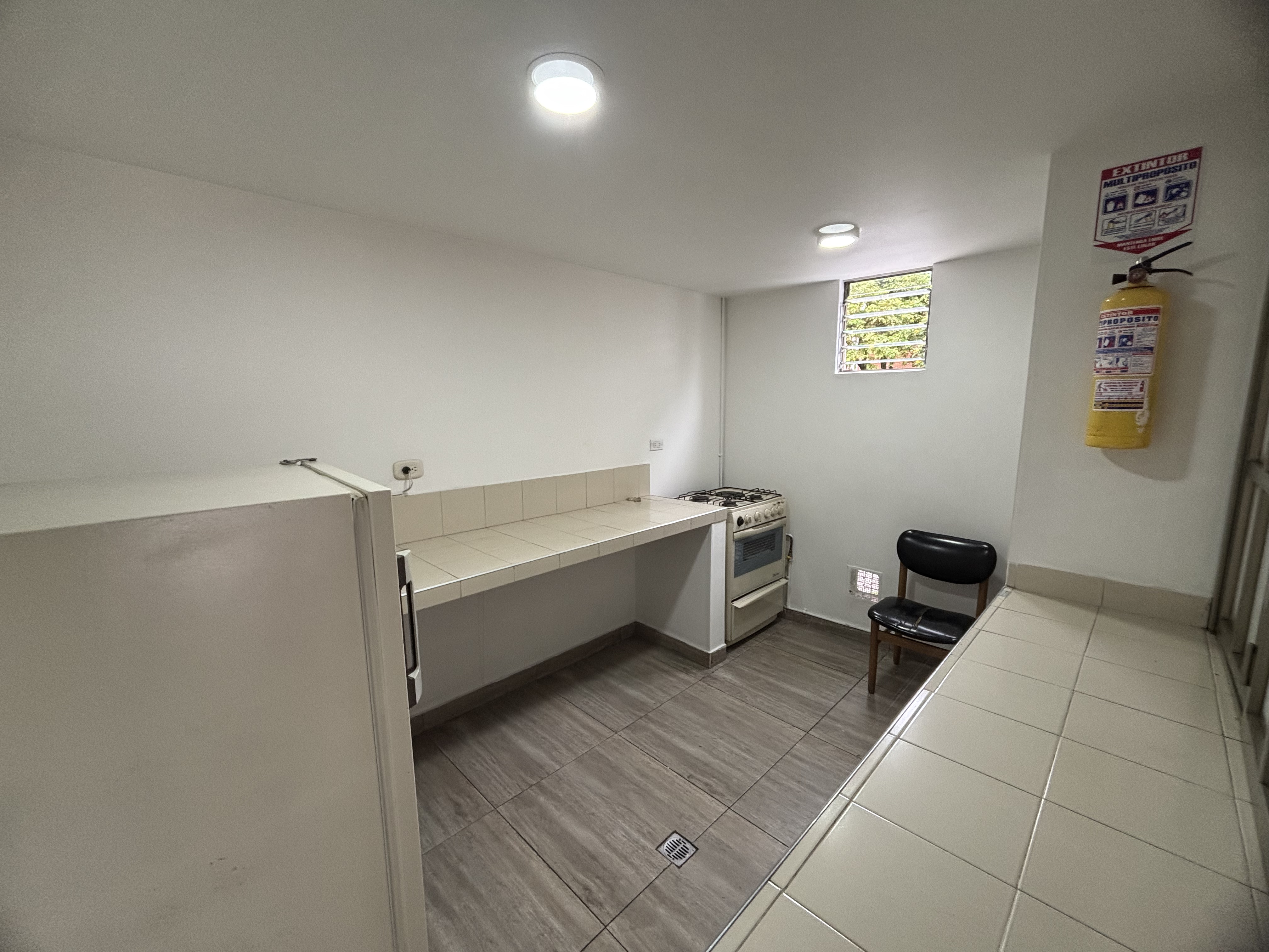 Apartamento en venta en Mirandela, Bogotá · foto 6 de 23