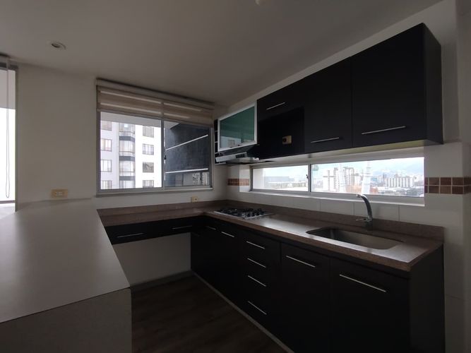 Apartaestudio en venta en Alamos, Pereira, 46 m² · foto 6 de 14