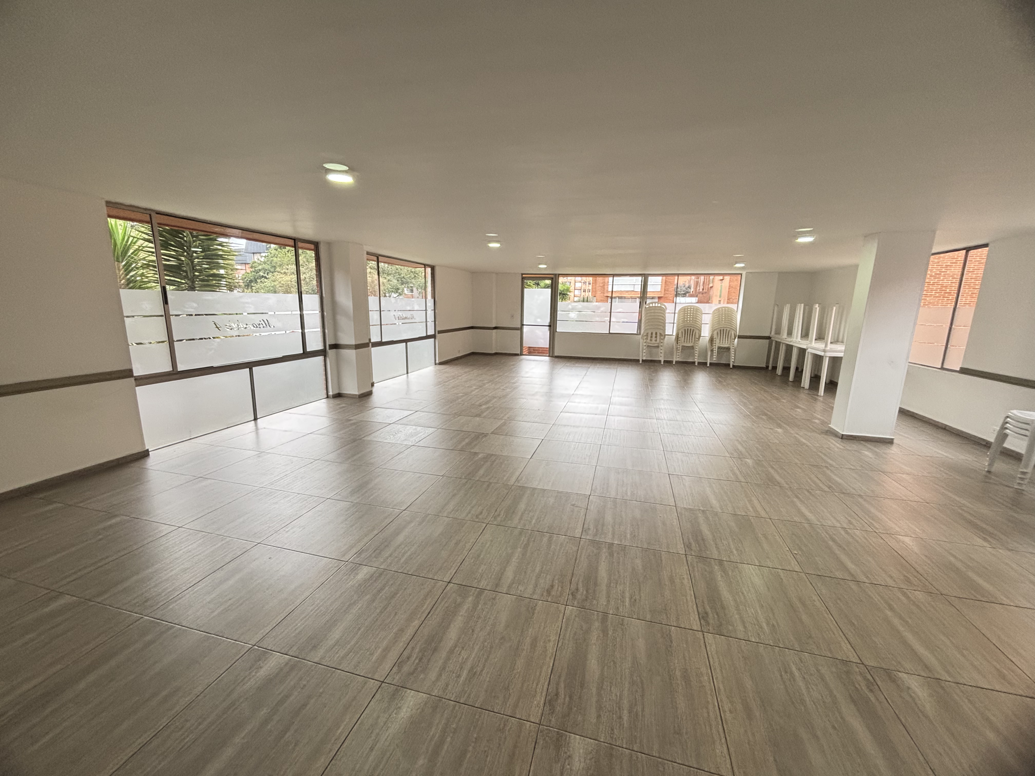 Apartamento en venta en Mirandela, Bogotá · foto 22 de 23