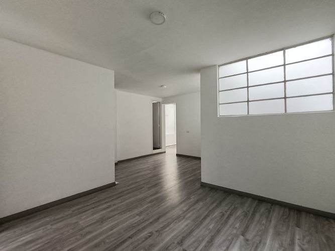 Apartamento en venta en Villa Hermosa, Medellín · foto 3 de 10