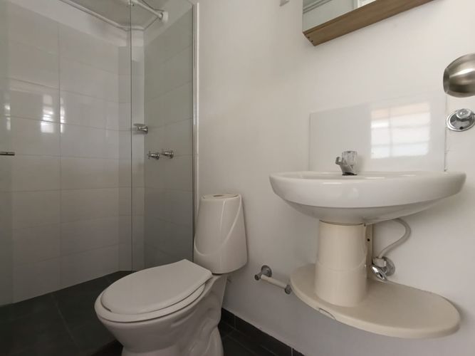 Apartamento en venta en Villa Hermosa, Medellín · foto 8 de 10