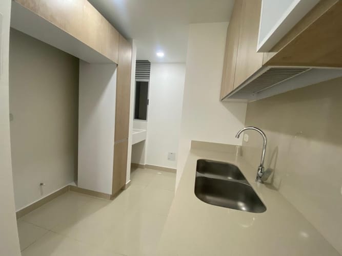Apartamento de 3 alcobas en venta en Seminario, Cali, 94 m² · foto 2 de 12