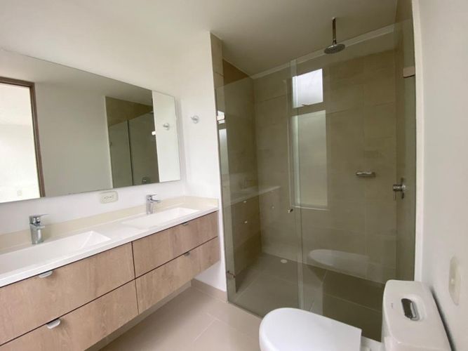 Apartamento de 3 alcobas en venta en Seminario, Cali, 94 m² · foto 5 de 12
