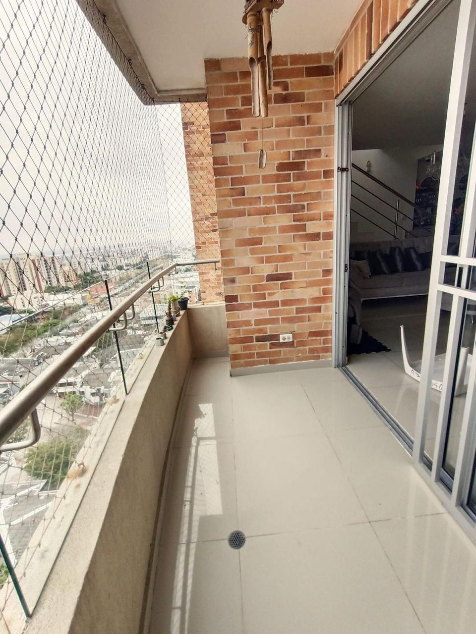 Apartamento en venta en Los Alpes, Barranquilla · foto 3 de 12