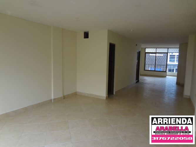 Local en arriendo en Centro, Bucaramanga · foto 2 de 8