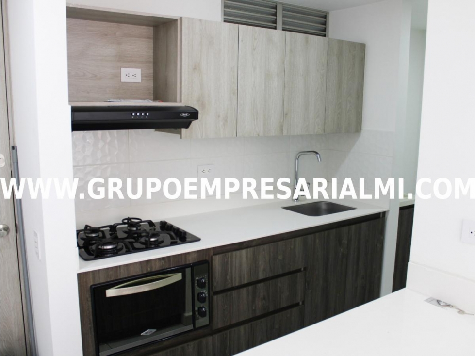 Apartment for sale in El Poblado, Medellín 2