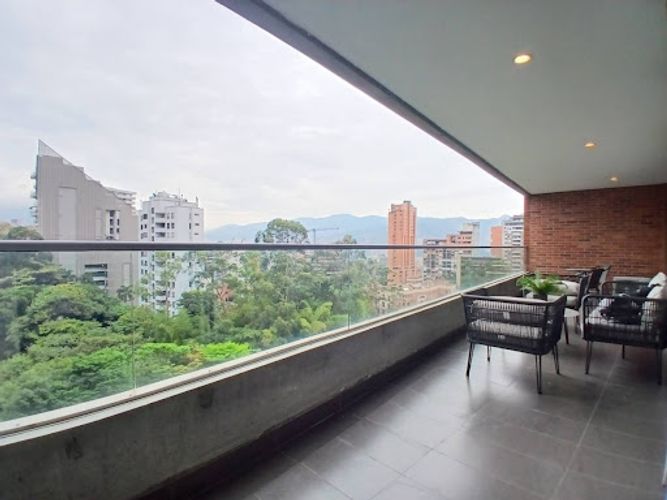 Apartamento de 2 alcobas en arriendo en Castropol, Medellín, 100 m² · foto 14 de 21