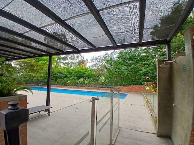 Apartamento de 2 alcobas en arriendo en Castropol, Medellín, 100 m² · foto 19 de 21