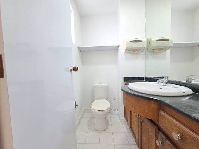 Consultorio en arriendo en Quintas Del Sol De La Mota, Medellín, 26 m² · foto 8 de 12