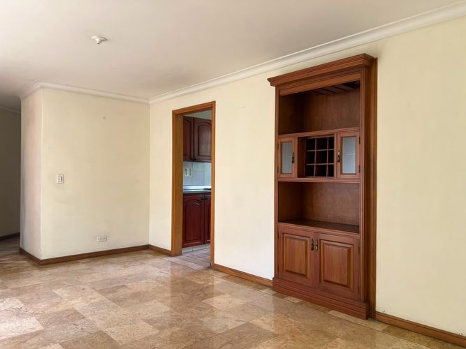 Apartamento de 2 alcobas en arriendo en El Poblado, Medellín, 90 m² · foto 4 de 17