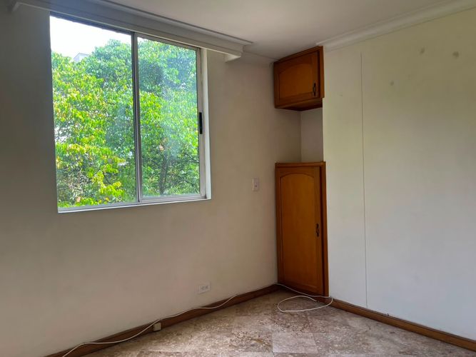 Apartamento de 2 alcobas en arriendo en El Poblado, Medellín, 90 m² · foto 16 de 17
