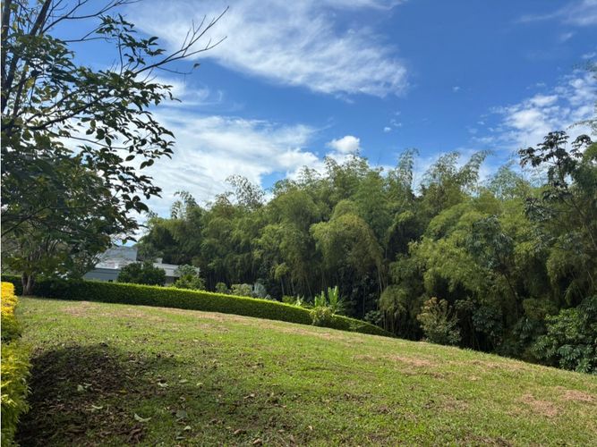 Lote en venta en Cerritos, Pereira, 1710 m² · foto 4 de 8