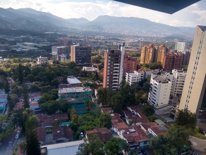 Oficina en arriendo en El Poblado, Medellín, 65 m² · foto 7 de 13