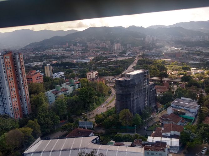 Oficina en arriendo en El Poblado, Medellín, 65 m² · foto 8 de 13