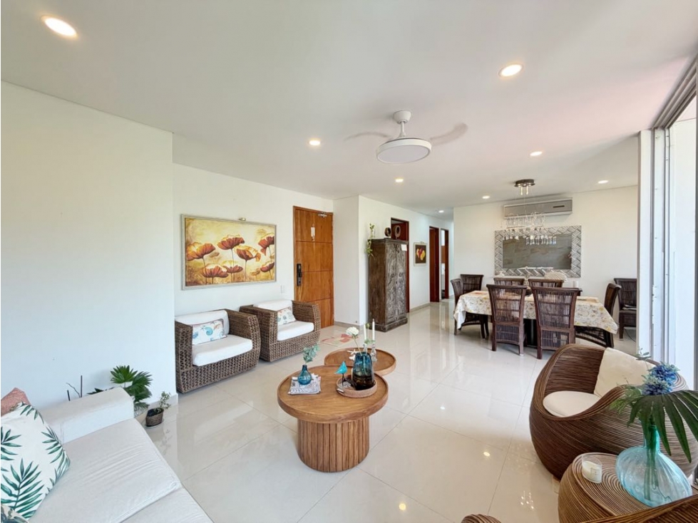Apartamento en Venta en Condominio Laguna Club, Cartagena