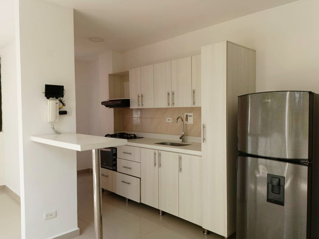 Apartamento en arriendo en Belén, Medellín · foto 3 de 17