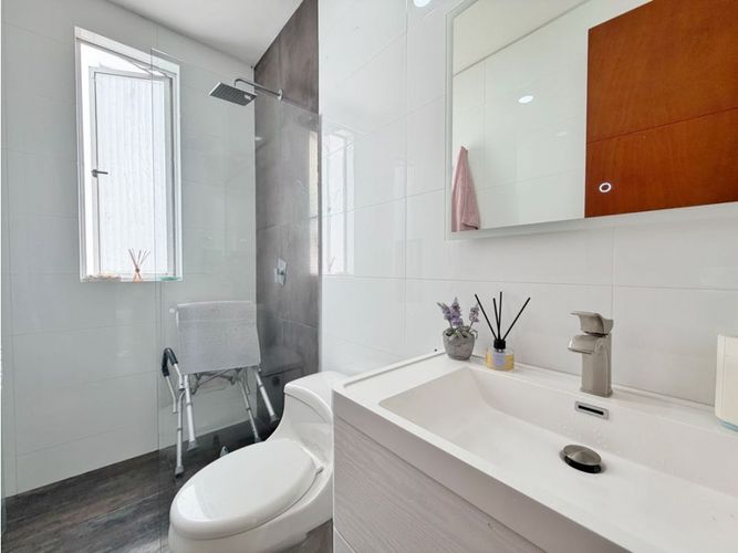 Apartamento de 3 alcobas en venta en Condominio Laguna Club, Cartagena, 159 m² · foto 17 de 24