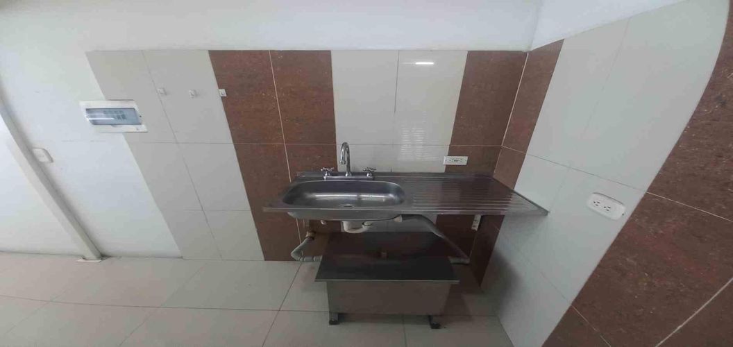 Local en venta en Armenia, 13 m² · foto 9 de 16