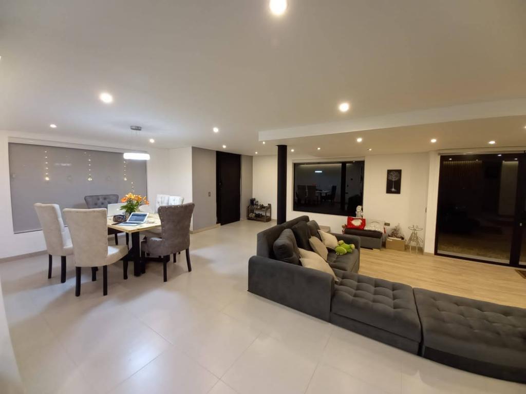 Casa en venta en Centro, La Calera · foto 17 de 24