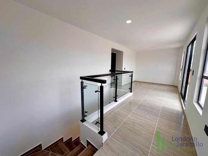 Apartamento de 4 alcobas en venta en Belén Rosales, Medellín, 200 m² · foto 17 de 20