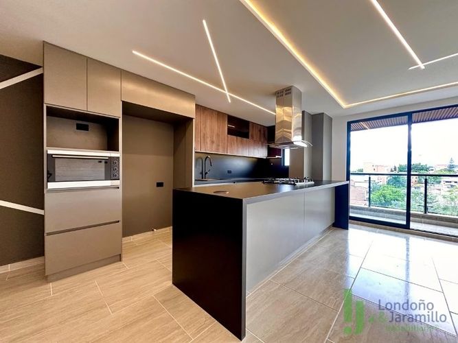 Apartamento de 4 alcobas en venta en Belén Rosales, Medellín, 200 m² · foto 18 de 20