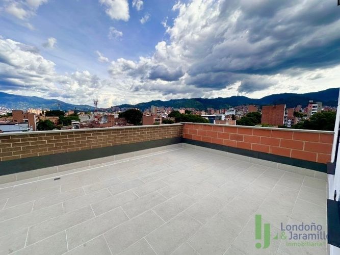 Apartamento de 4 alcobas en venta en Belén Rosales, Medellín, 200 m² · foto 20 de 20