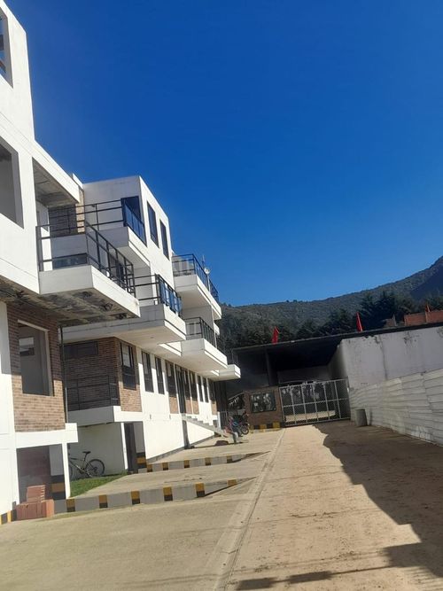 Apartamento de 2 alcobas en venta en Parcelas, Cota, 111 m² · foto 5 de 24