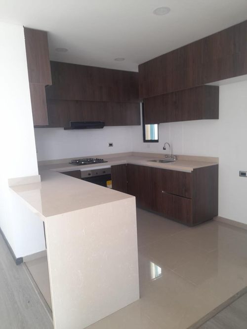 Apartamento de 2 alcobas en venta en Parcelas, Cota, 111 m² · foto 13 de 24
