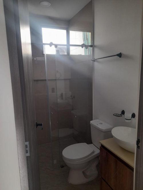 Apartamento de 2 alcobas en venta en Parcelas, Cota, 111 m² · foto 23 de 24
