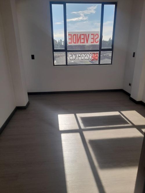 Apartamento de 2 alcobas en venta en Parcelas, Cota, 111 m² · foto 24 de 24