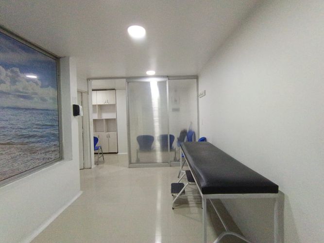Consultorio en arriendo en Versalles, Manizales, 30 m² · foto 3 de 15