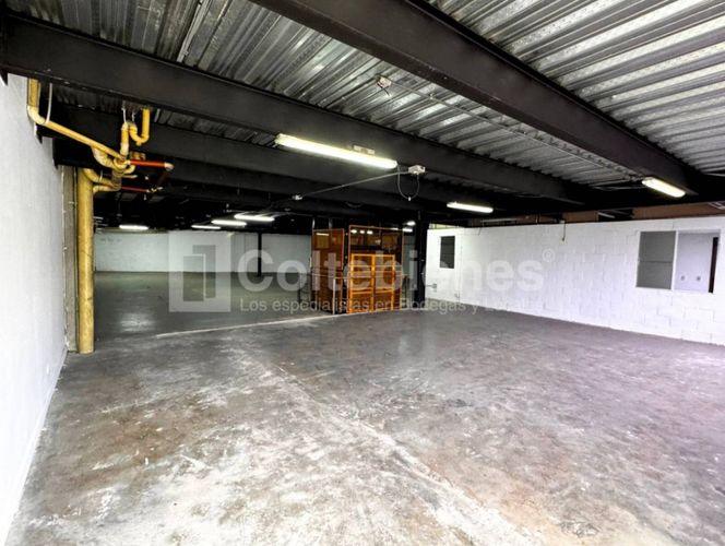 Bodega en arriendo en Pan De Azucar, Sabaneta, 1180 m² · foto 5 de 24